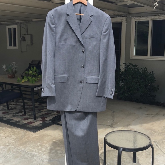 Calvin Klein Other - EUC Calvin Klein Gray Men’s Suit Size 42L